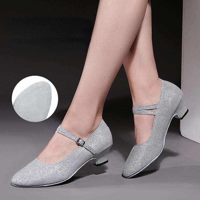 Woman Latin Dance Shoes Tango Salsa Girls Woman Soft Sole Modern Ballroom Dance Shoes Teacher Shoes Oxford Sneakers