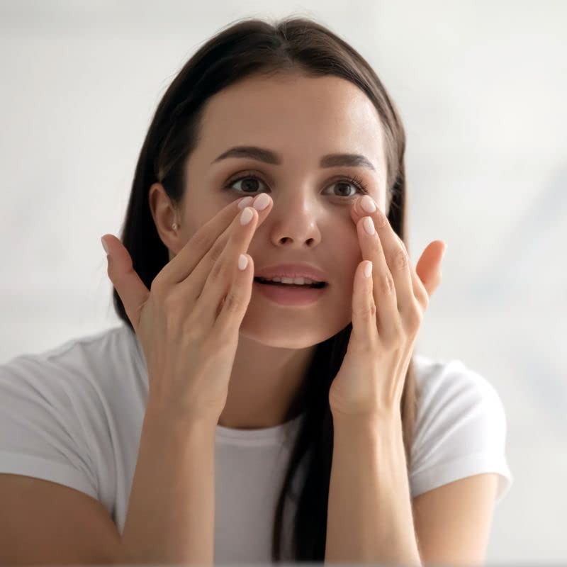 Sunny Herbals Augencreme 50 g Gegen Schwellungen Dunkle Augenringe Feine Linien Glatter Helleres Aussehen Packung mit 1