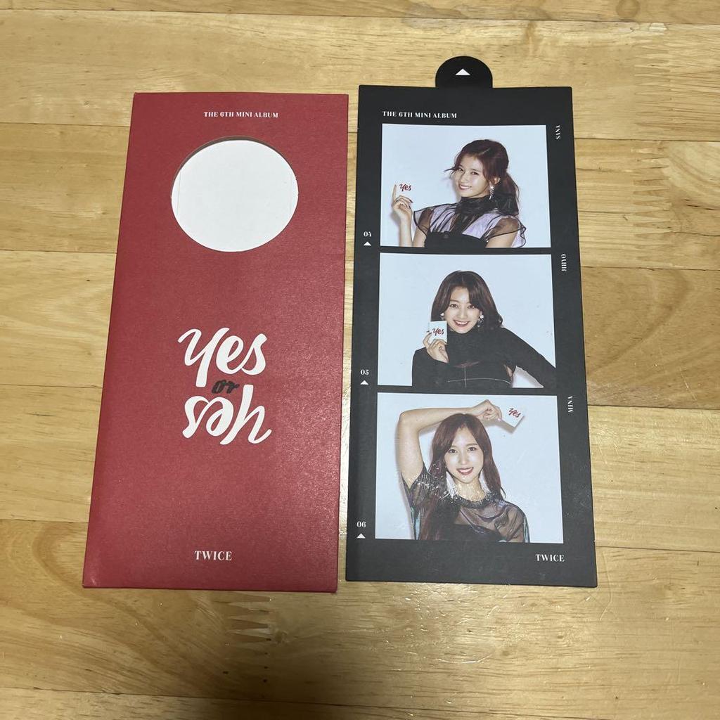 [USED] TWICE Yes or Yes CD with photo card