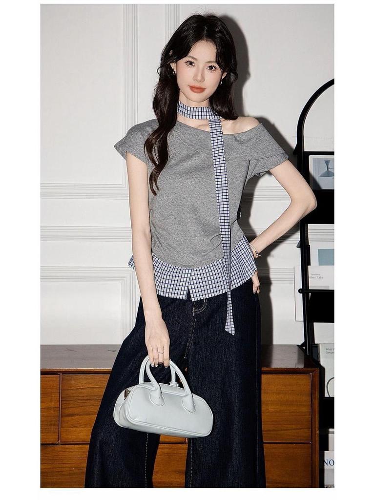 Damen 2025 Sommer Kariertes Patchwork Off-Shoulder T-Shirt mit unregelmäßigem Ausschnitt und kurzen Ärmeln