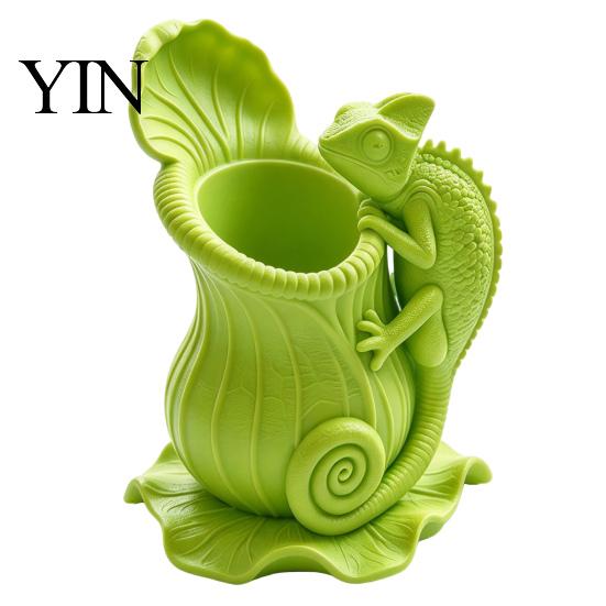 Animal Statue Decor Chameleon Design Pen Holder, PETG Stationery Organizer with Stable Leaf Artistic Desk for Office Base, 3D Supplies Storage