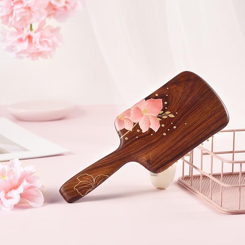 Tan Mujiang Bauhinia Blossom Air Cushion Comb Gift Set