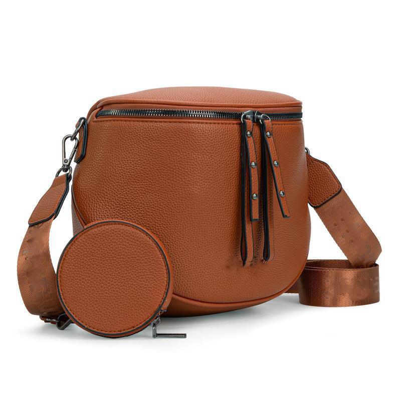 Leather women's bag large capacity saddle bag casual trend versatile cowhide shoulder messenger bag bucket bag first layer cowhide