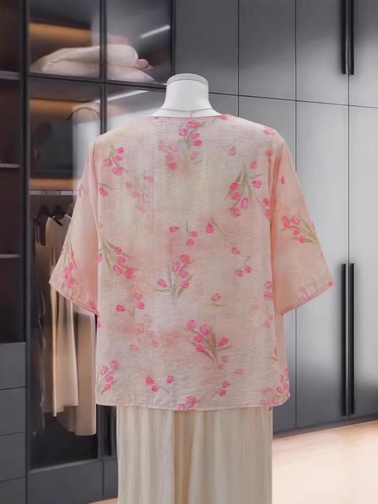Women's Summer Embroidery Top: Breathable Seven-Sleeve Tang Blouse