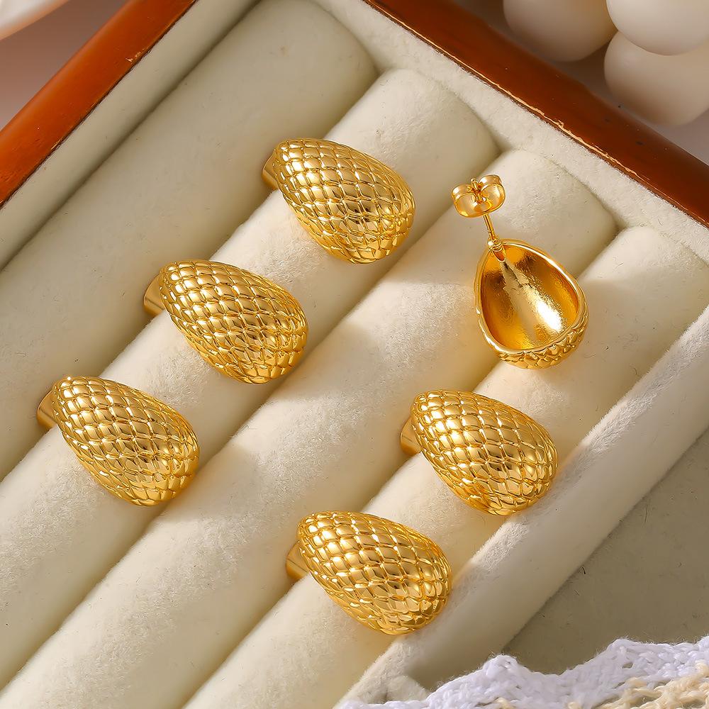 Water Drop Mesh Stud Earrings Retro Exaggerated Design Copper Material Plated 18k Real Gold Earrings