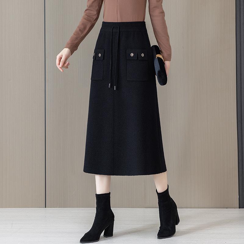 Spring 2026 High-Waisted Woolen Half-Skirt for Women - Versatile, Slimming, Casual Mid-Length.