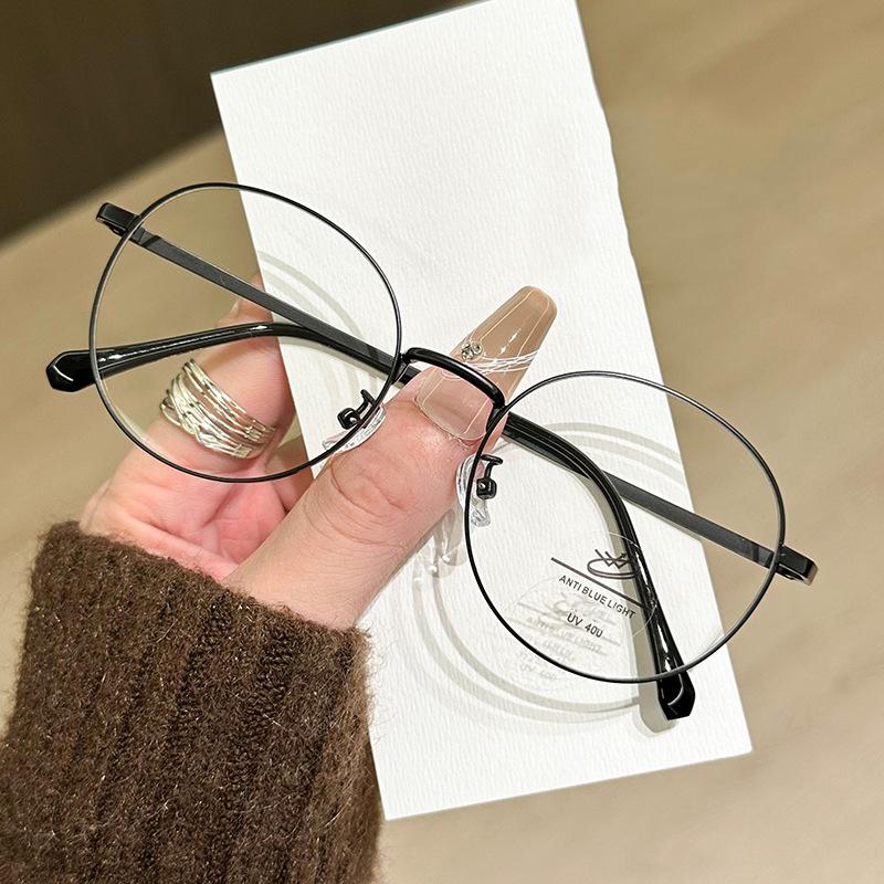 Literary Gold Wire Oval Small Frame Glasses Fashionable Myopia Anti Blue Light Flat Light Glasses MH9035
