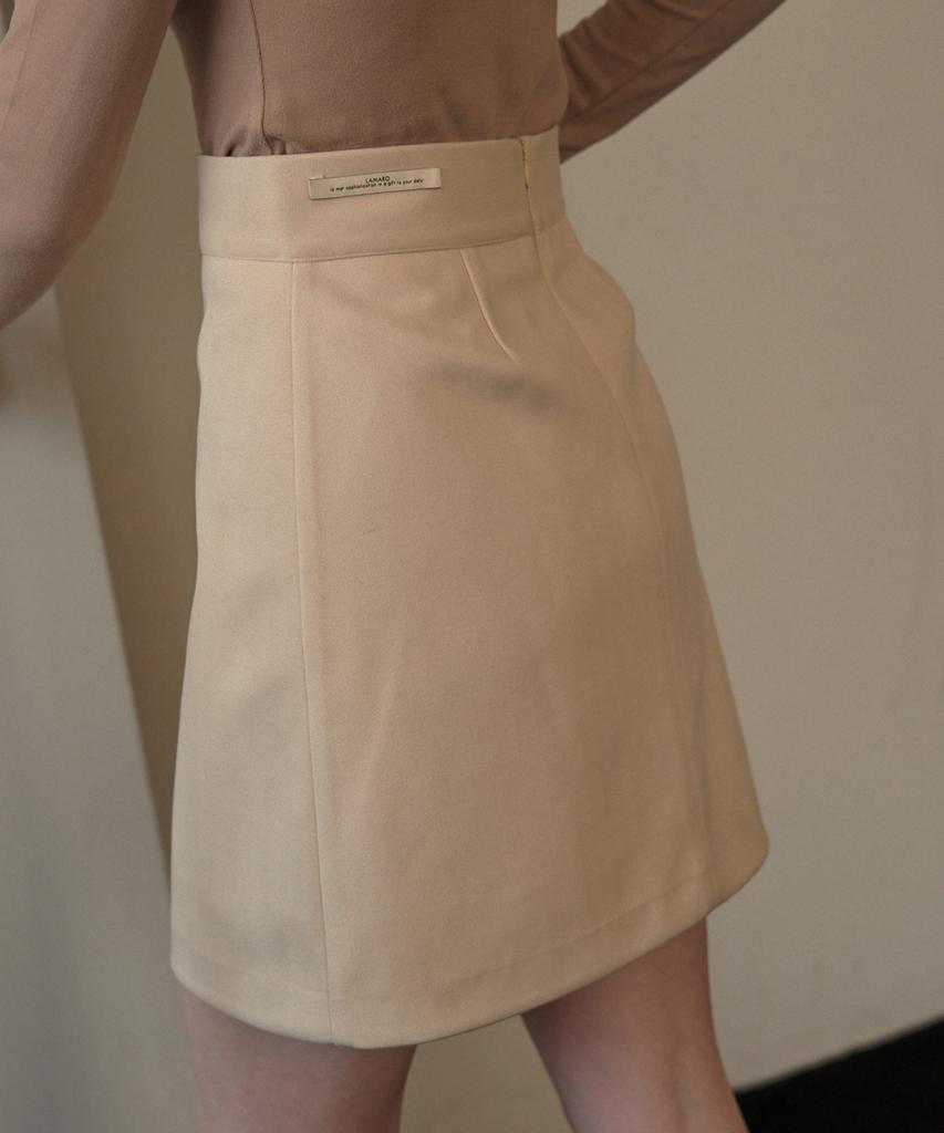 LAMARO Pattern Mini Skirt (Ivory)