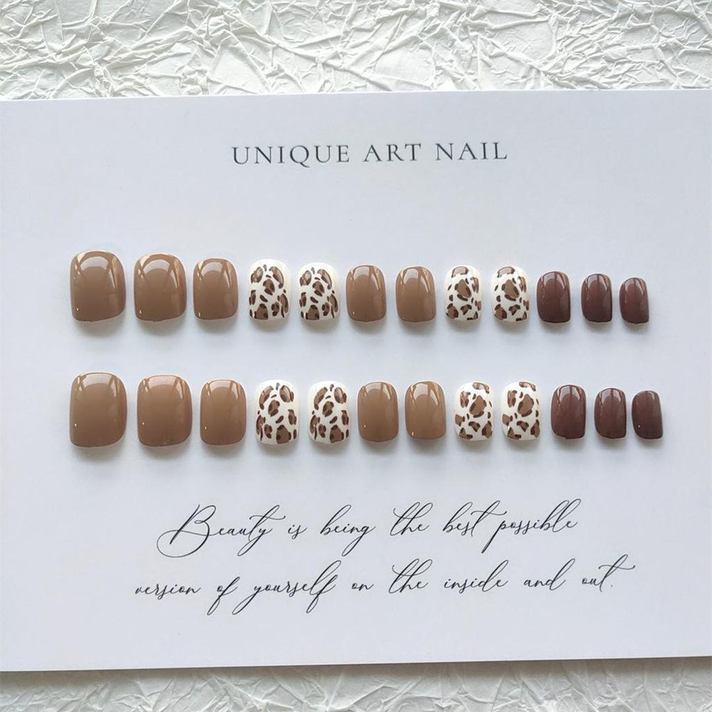 C416 Leopard Print Color Block Press-On Nails - Removable Manicure Set for Autumn/Winter Brown False Nails