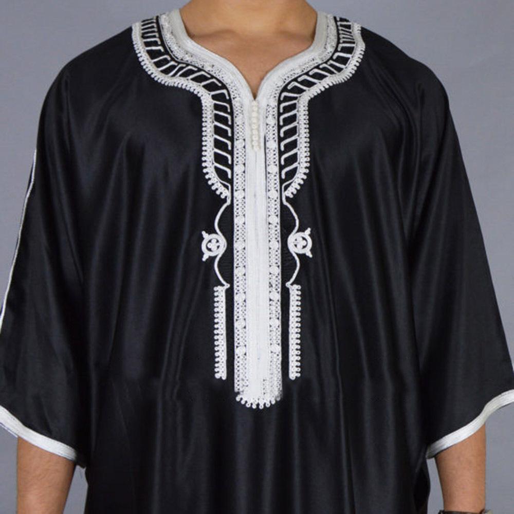 Yaz Kaftan Müslüman erkek Siyah Elbise Kısa Kollu İşlemeli Arapça Etnik Tarzı erkek İslami Giysiler