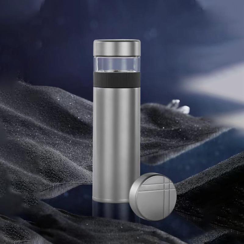 Pure Titanium Insulated Tea Cup with Smart Temperature Display for Brewing and Stewing, Laser Engraved Gift, 100% Titanium 500ml