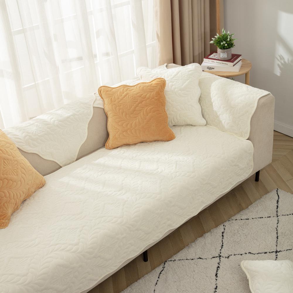 Milk Fleece Phoenix Tail Sofa Cushion Plush Non-Slip Seat Cushion Leather Sofa Cover  Simple Quilted Cover Towel