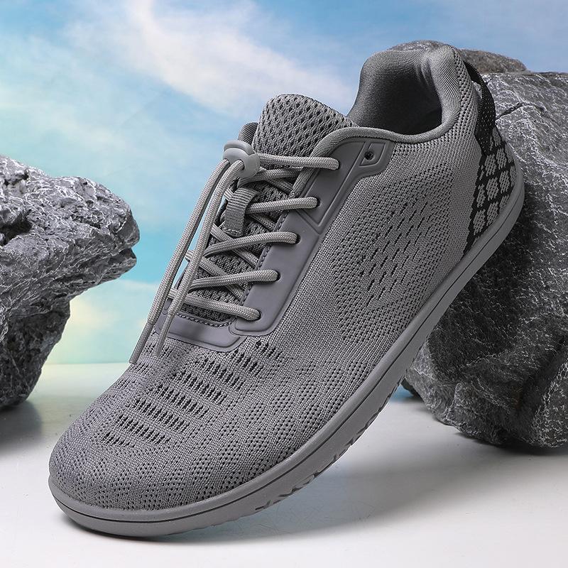 Men's and Women's Fattened Wide Last Barefoot Versatile Breathable Fly-woven Sports Shoes Outdoor Lightweight Breathable Couple Shoes