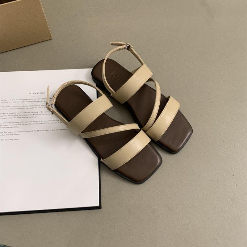 Open-toed sandals women's summer wear 2025 new Korean version retro fairy style one-word buckle belt soft flat-soled Roman shoes