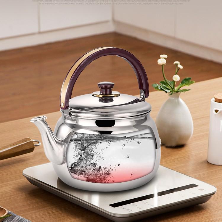 7L Pfeifender nichtmagnetischer Edelstahlkessel zum Kochen von Wasser und Suppe