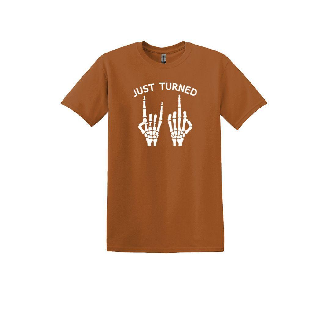 JUST TURNED 21 - Funny 21st Birthday Skeleton Hands T-shirt - Gildan Adult Unise S
