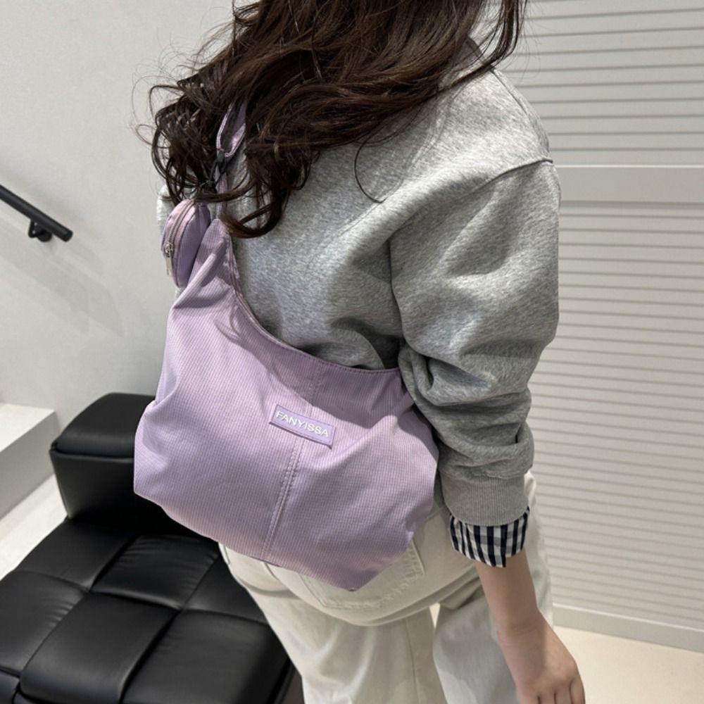 Large Capacity Lightweight Shoulder Bag Cream Color Simple Dumpling Bag  Students