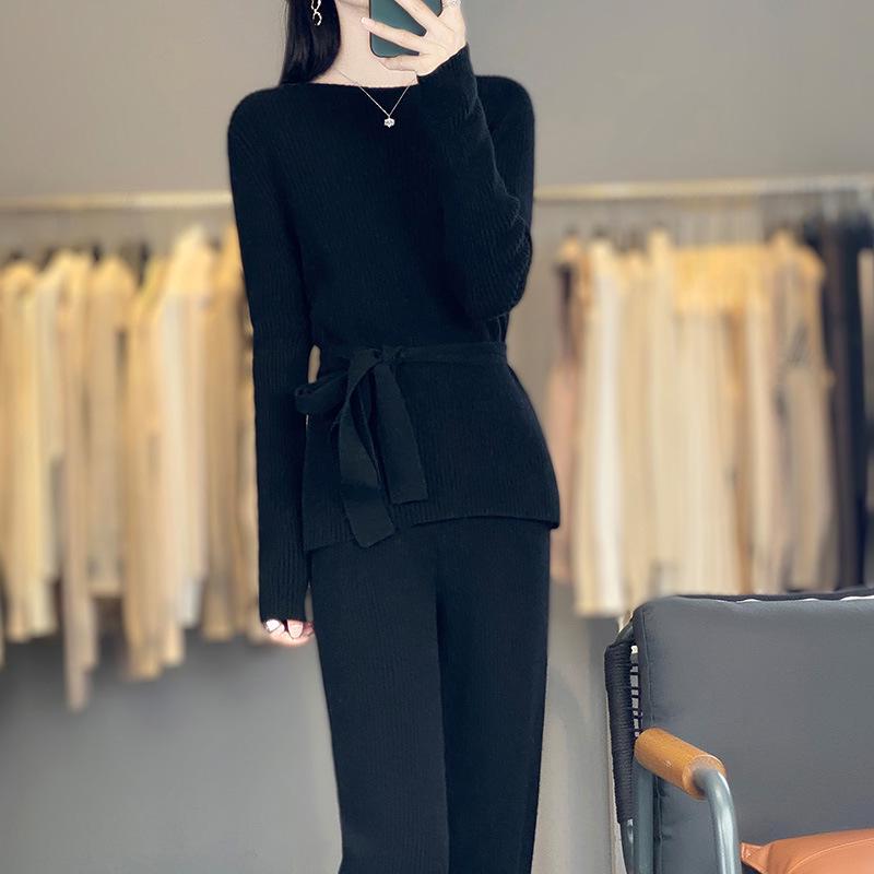 Chic Autumn/Winter Cashmere Two-Piece Set: Women's Loose Knit Sweater & Wide-Leg Tie-Waist Pants