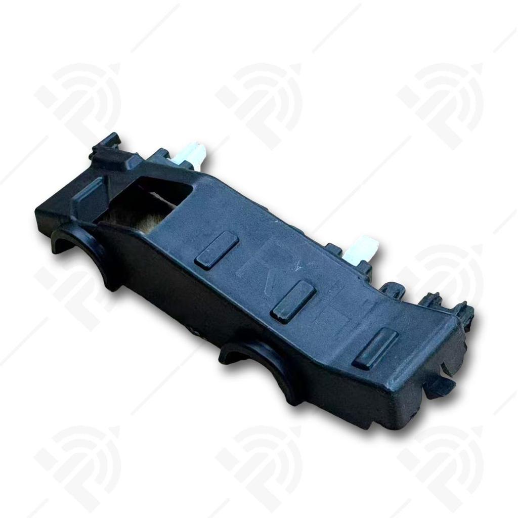 Hyundai Tucson 2015 Front Right Bumper Bracket, Part 86514-D3000