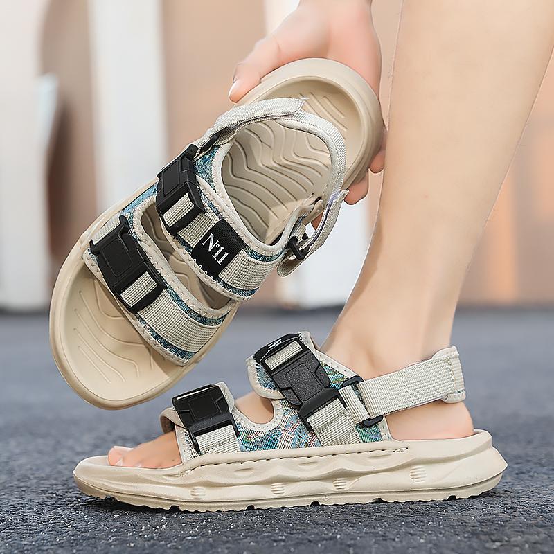 Fashion CYYTL Summer Mens Slippers Outdoor Shoes Casual Beach Sandals Walking Slides Comfort Luxury Designer Leather Lightweight Fashion