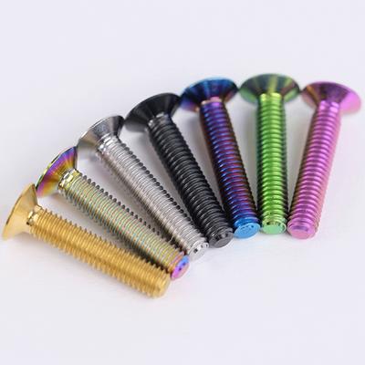 Sujetadores – Tornillos y tornillos autorroscantes