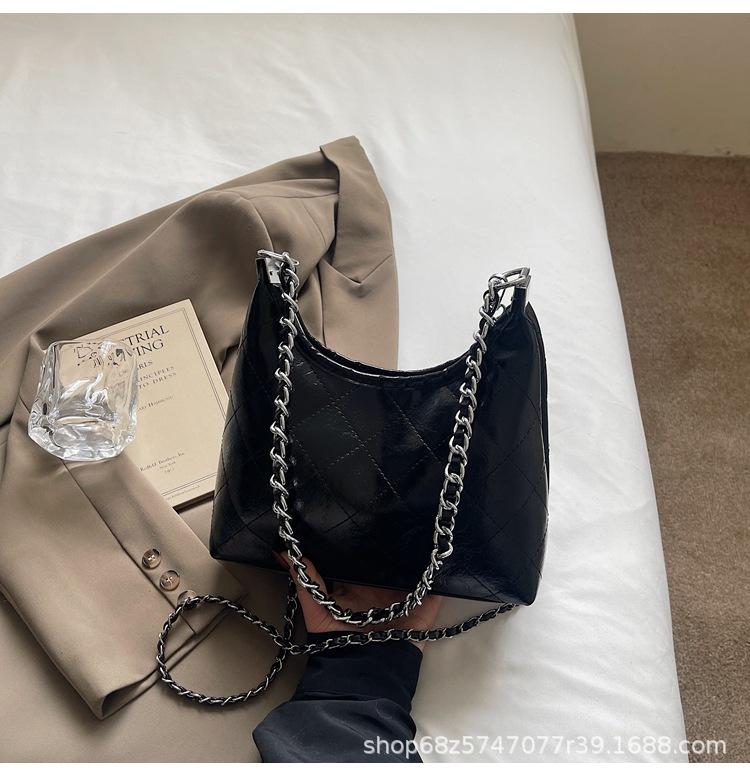 Foreign order high-end chain handbag women's 2025 new spring and summer fashion diamond shoulder bag crossbody bucket bag