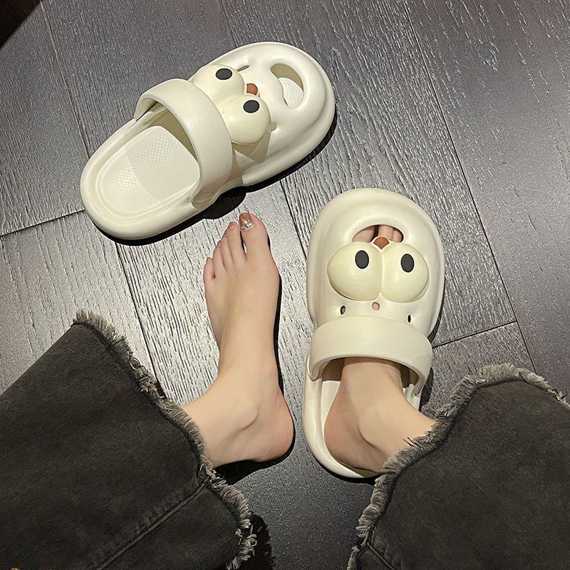 Thick-soled Hole Shoes Women's New Summer Outer Wear Seaside Beach Non-slip Cute Bag Head Cool Slippers