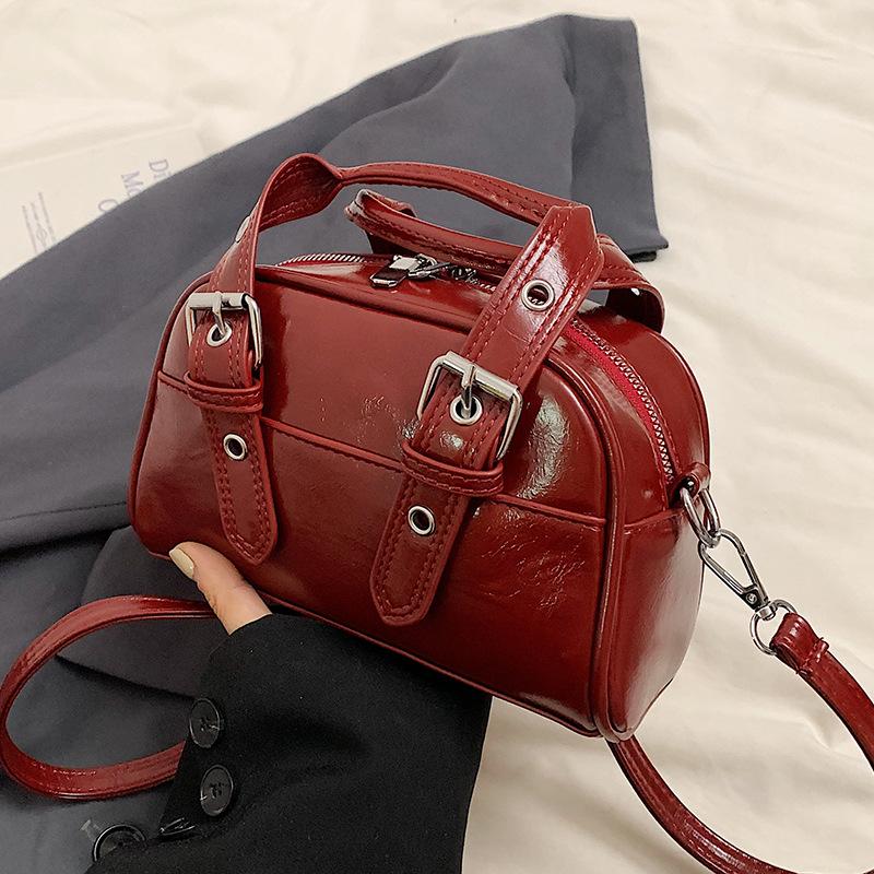 Cool Locomotive Style Niche Design Bag Versatile Personality Shoulder Messenger Bag Woman