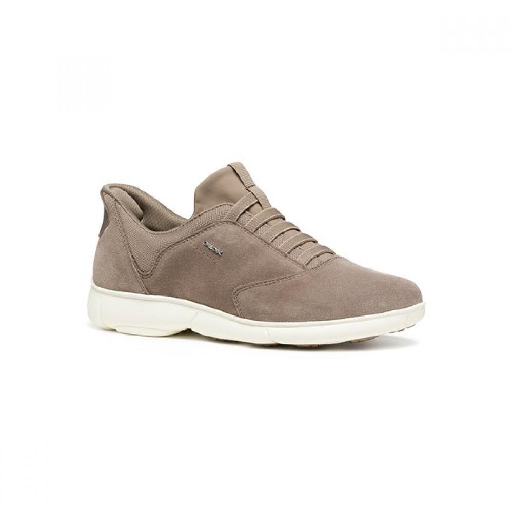 Geox Women S Comfort Sneaker Nebula 2.0 pluS Beige
