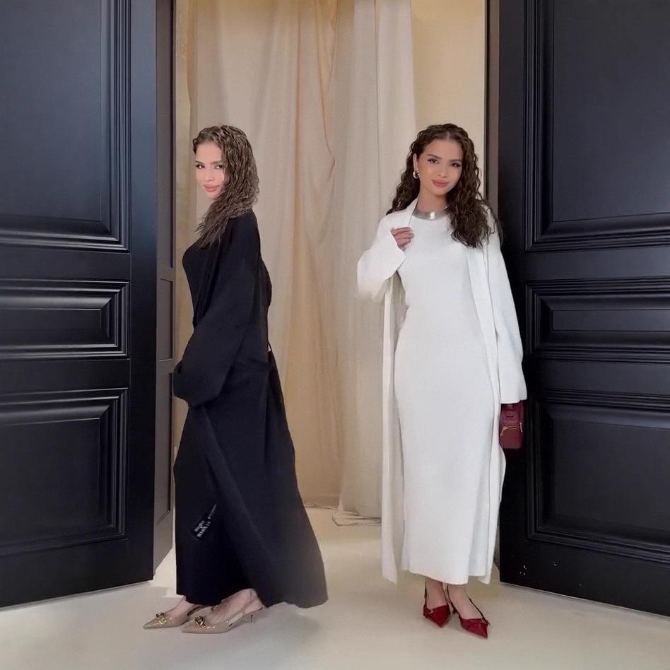 2025 Fall Women's Slim Fit Knit Dress - Round Neck, Long Sleeve, Wool