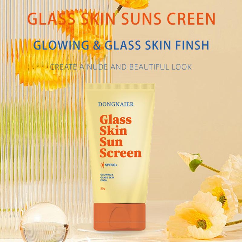 Moisturizing Anti-UV Sunscreen Cream for Brightening Skin Tone & Facial Protection