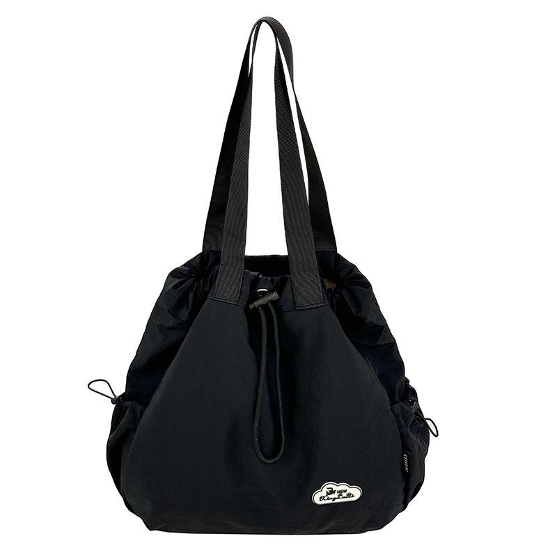 Large-capacity Casual Single-shoulder Drawstring Backpack, A Fashionable and Lightweight Bag for Commuting Students