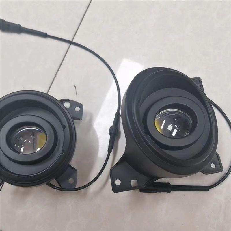 

Scania G Series G400 LED Truck Fog Lights (1931613/1931614) for Concrete Pump and Logistics Trucks Inner fog lights pair - yellow