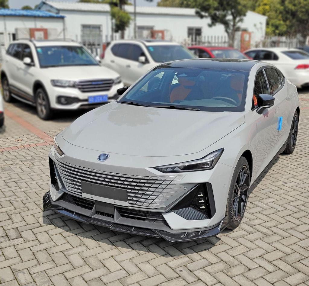 2022 Changan UNI-V Front Lip & Rear Spoiler Kit: Non-Destructive Install with Bumper Protector