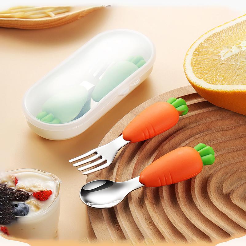 1pc-Carrot shaped 304 stainless steel with cute carrot shaped fork, reusable tableware