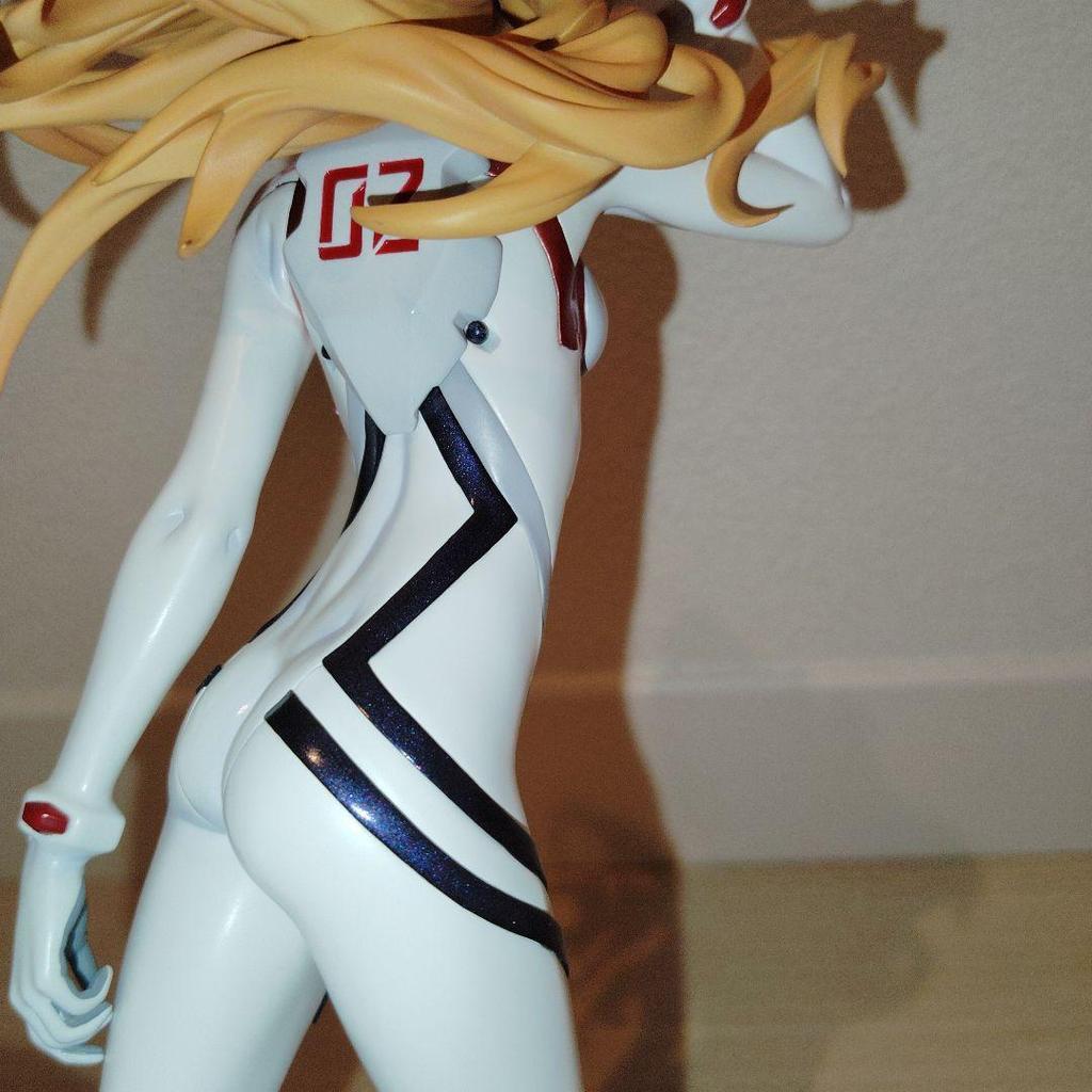 [USED] Asuka figure