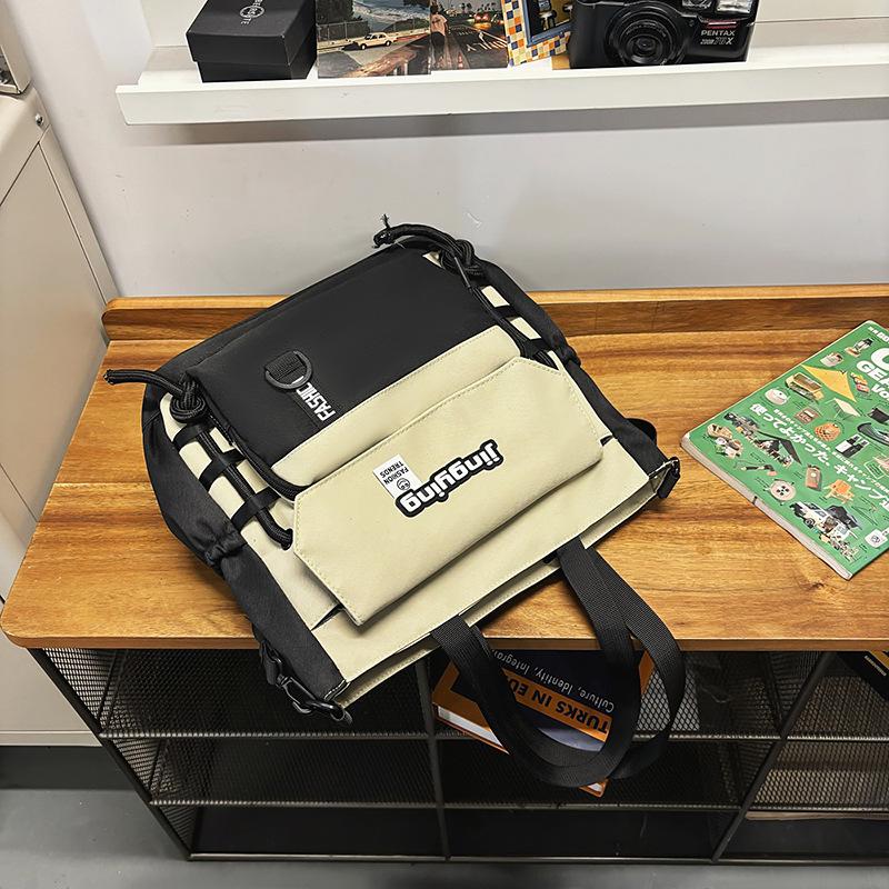 

Японский повседневный рюкзак Лулу, набор: Рюкзак большой вместимости для студентов колледжа, учащихся средней школы и для портативного использования мужчинами и женщинами. Without Pendant