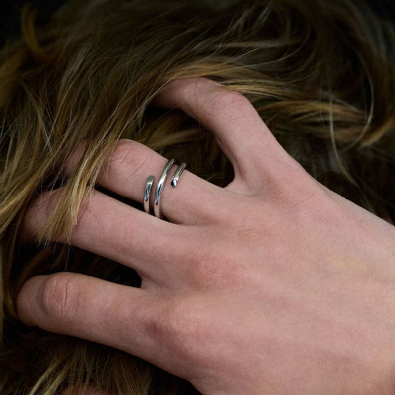 

NUMBERING #8402 Gold_No. 11