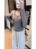 Koreanischer Stil Neckholder Quadratischer Ausschnitt T-Shirt für Damen - 2025 Herbst/Winter Amerikanische Nische Einfarbig Spitze Patchwork Trendiges Oberteil