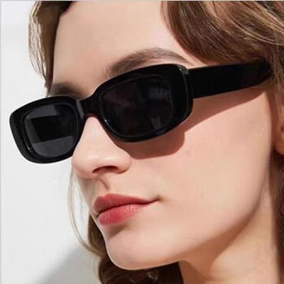 Lunettes de soleil tendance, style rétro classique, carrées, pour femmes, marque vintage, voyage, petites lunettes de soleil rectangulaires, anti-éblouissement