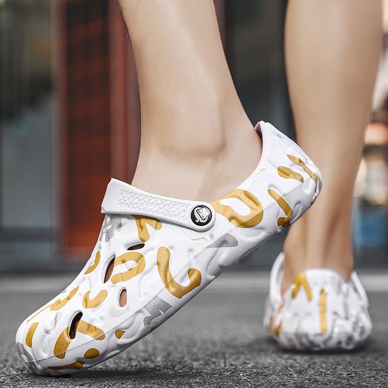 Nové pánské sandály Letní venkovní Lehké Pohodlné nazouváky Pantofle EVA Měkká podrážka Chůze Plážové boty Žabky Pánské boty