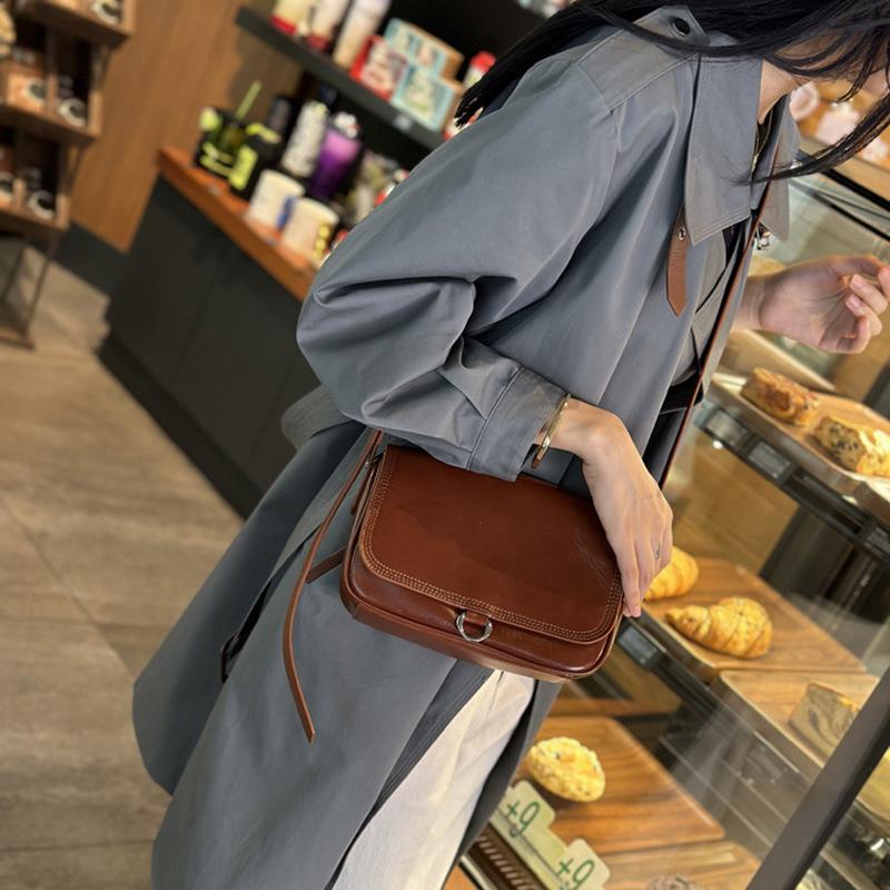 Soft Leather Bag Women'S Season Trend Casual Versatile Messenger Bag Fashionable Simple Shoulder Armpit Bag