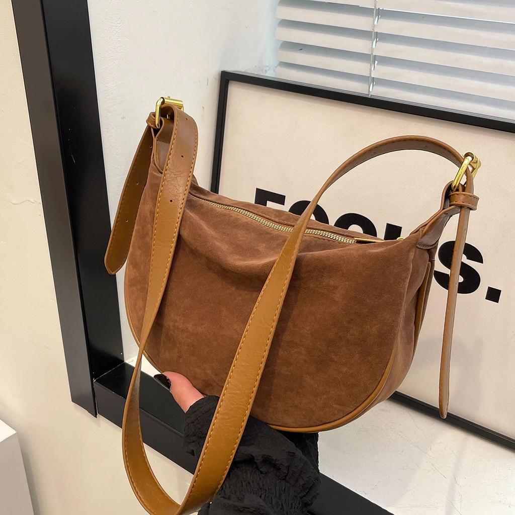 Retro feminine bag with advanced texture versatile underarm niche design new fashion saddle bag