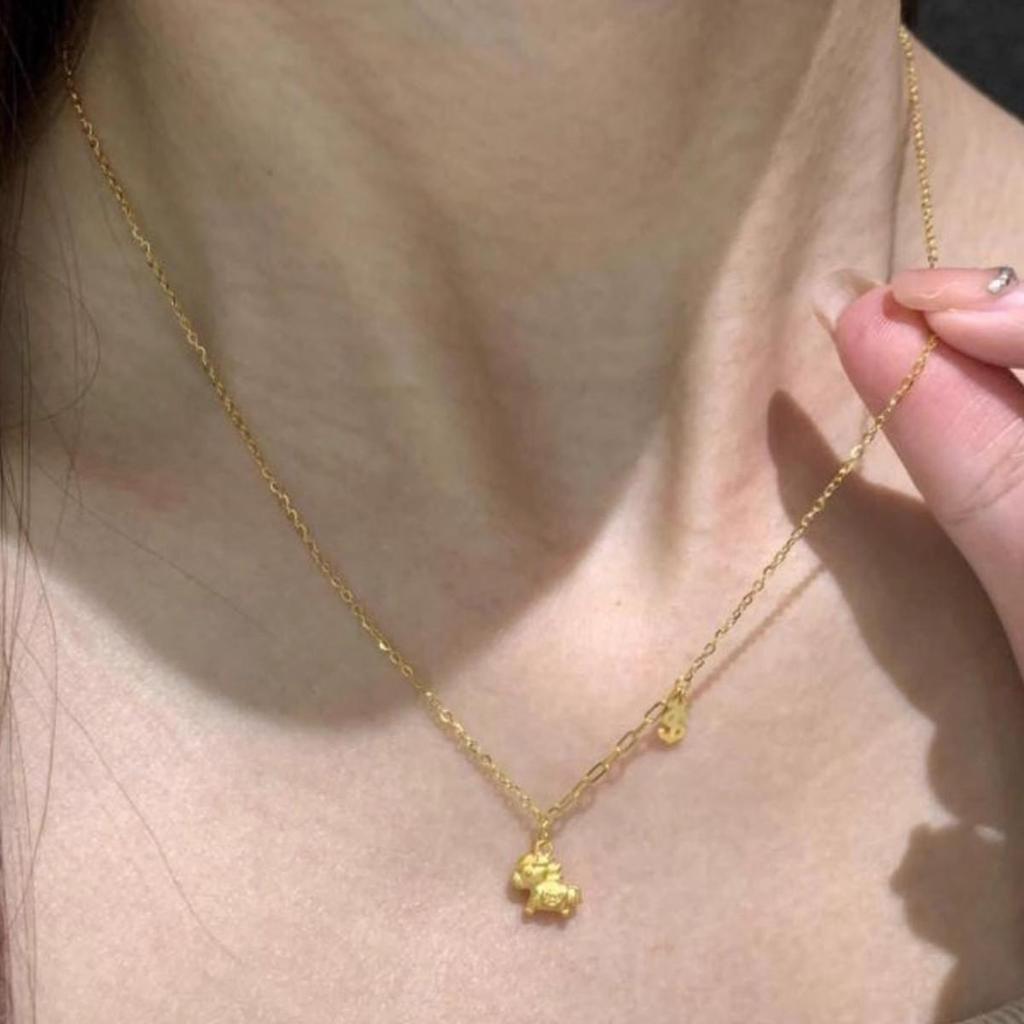 Xiaohongshu Bestseller: Cute Cartoon Little Horse Gold Necklace for Women - Ancient Method Rich Collarbone Chain