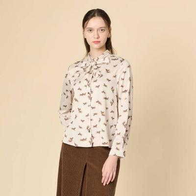 Classic Type Print Blouse B4f8b440