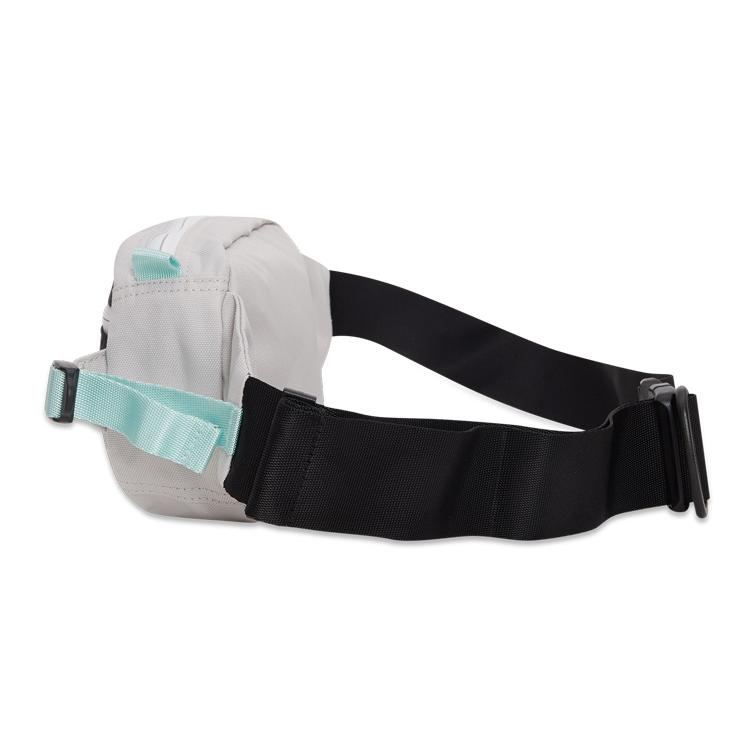 New Converse Polyester Shoulder Bag, Crossbody Bag, Fanny Pack Regular Unisex Silver 10022098-050