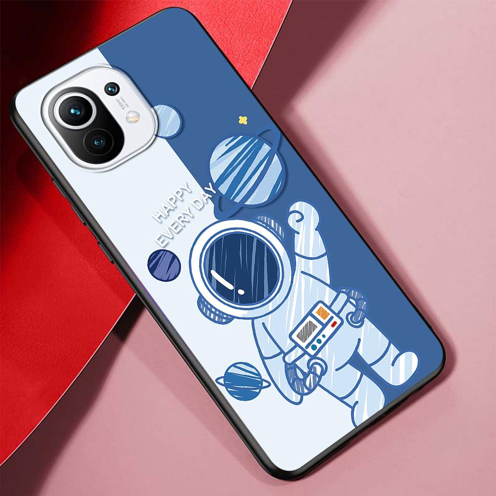 

Чехол с астронавтом для Xiaomi Mi 11 Lite 5G 12 Pro Note 10 10T 9 SE 9T 10S 8 A2 Lite CC9, черный мягкий чехол для телефона, силиконовый чехол с мультяшным рисунком Xiaomi Mi Note10Lite