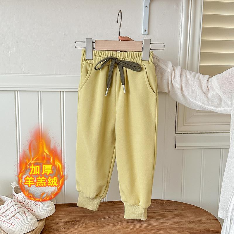 Kinder Herbst- und Winter-Sweathose, lockere und vielseitige lässige Sporthose für Jungen und Mädchen, Baby-Plüsch-Langhose