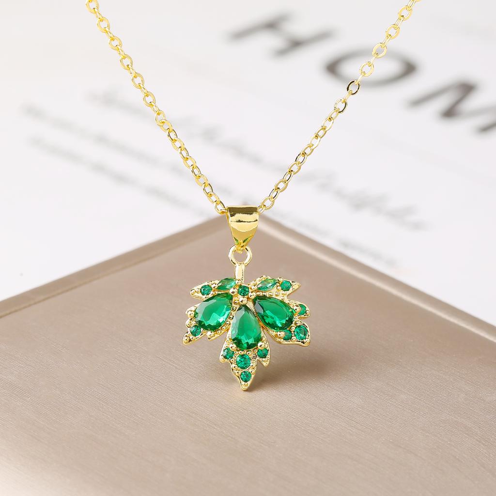 New Arrival Gold Plated Maple Leaf Necklace Colorful Zircon Delicate Leaf Pendant Necklace for Women Party Daily Zircon Gift