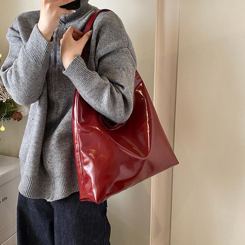 2024 Trendy Women's Versatile Large-Capacity Shoulder Tote Bag